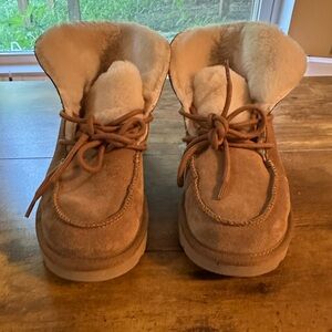 UGG Diaria Slipper Boot Chestnut